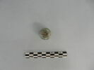 flacon cylindrique, fragment, image 2/3