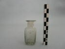 flacon carré, fragment, image 3/4