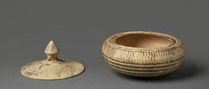 pyxis, image 2/3