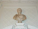 statue, image 6/13