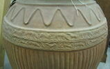 pithos, image 2/2