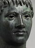 statue, image 2/5
