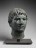 statue, image 1/5