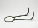 strigile  ; anneau porte-strigile, image 2/2