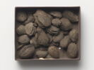 noix  ; amande, image 1/2