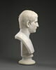 statue, image 2/7