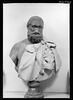 statue, image 3/3