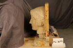 statue, image 2/3