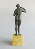 statuette, image 2/2
