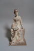 Femme assise à l'éventail, image 1/5