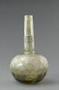 Bouteille à décor de facettes, image 3/4