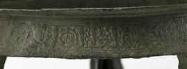 Plateau tripode aux lions, image 6/16
