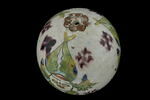 Boule de suspension aux chérubins à ailes vertes, image 1/3