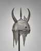 Casque à cornes, camail et nasal, image 1/8