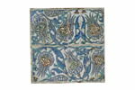 Carreau à frise ondulante de tulipes monumentales fleuronnées et fleuries  et de longues feuilles dentelées, image 2/2