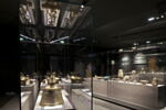 Chandelier, image 2/52