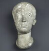 statue, image 2/2