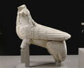 statue ; fragment, image 3/3
