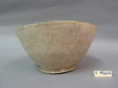 vase, image 2/9