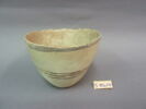 vase, image 1/3