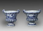 Vase de jardin de forme Médicis, d'une paire, image 2/5