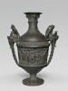 Vase du Monument à Dante et à Pétrarque, image 3/8
