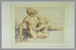 Un homme nu, assis tenant un petit tabouret à trois pieds, image 2/2
